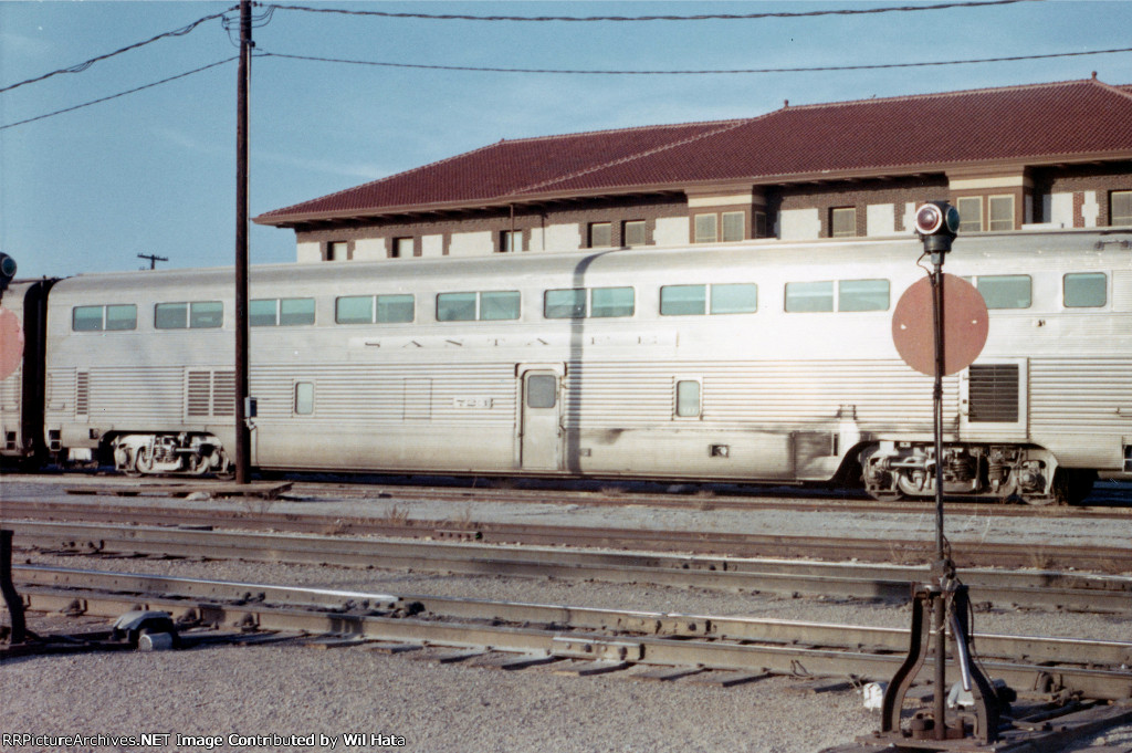 Santa Fe Hi-Level Coach 723